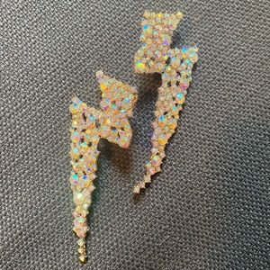 IRIDESCENT LIGHTNING BOLT STATEMENT EARRINGS